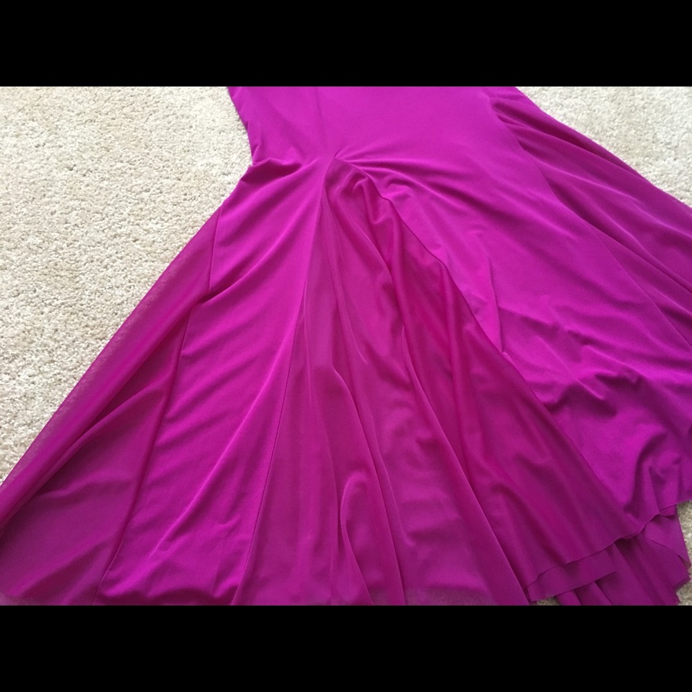 💕2xHP💕 NWT Mary L couture open back gown - Picture 5 of 8